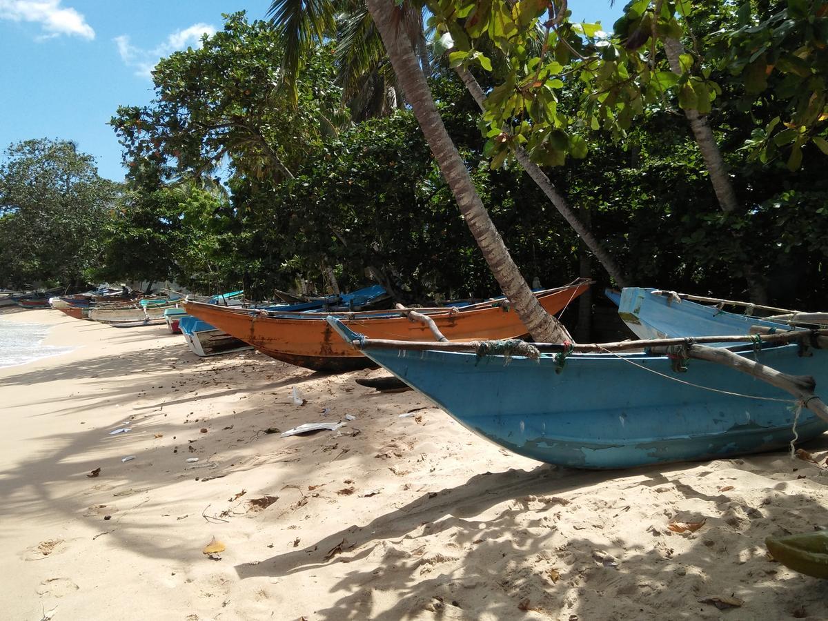 Parei Beach Inn Tangalle Extérieur photo